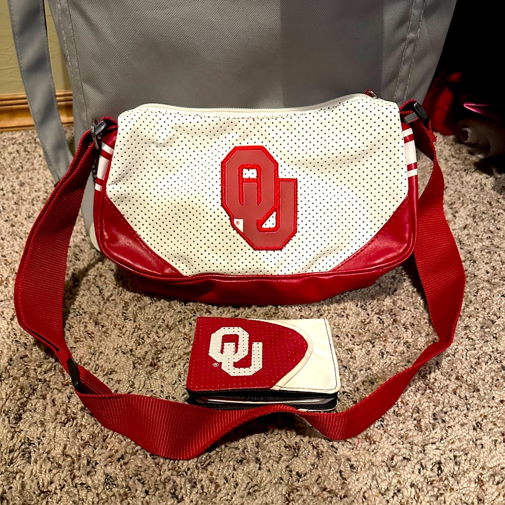 OU Purse and wallet